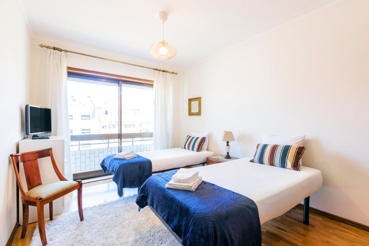 شقة Espinho Sunshine Flat المظهر الخارجي الصورة
